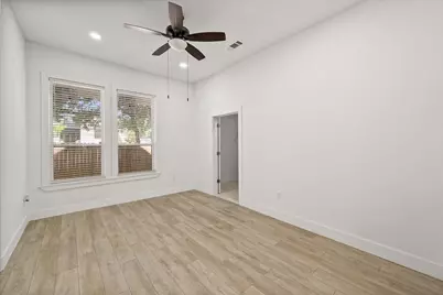 1414 W 2nd Avenue, Corsicana, TX 75110 - Photo 32