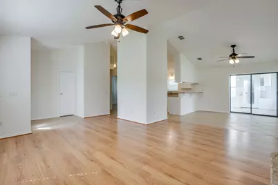 5805 Fall Creek, Granbury, TX 76049 - Photo 14