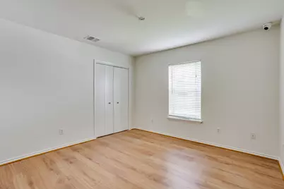 5805 Fall Creek, Granbury, TX 76049 - Photo 18