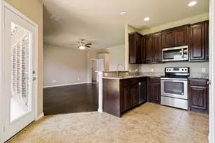 4009 Kensington Dr, Sanger, TX 76266 - Photo 10