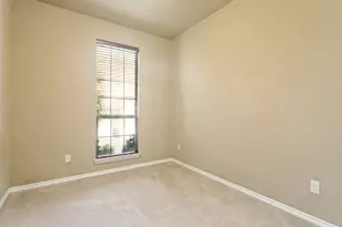 4009 Kensington Dr, Sanger, TX 76266 - Photo 16