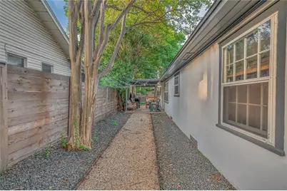 2523 McKenzie Avenue, Waco, TX 76708 - Photo 36
