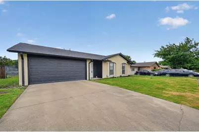 1005 Glenhaven Drive, Hutchins, TX 75141 - Photo 2