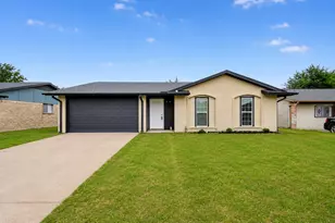 1005 Glenhaven Dr, Hutchins, TX 75141 - Photo 1