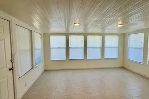 2829 Arcadia Ln, Carrollton, TX 75007 - Photo 12