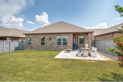 1409 Summit View Lane, Little Elm, TX 76227 - Photo 18
