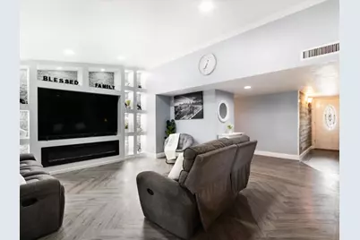 7232 Long Canyon Trail, Dallas, TX 75249 - Photo 14