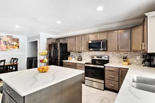 7232 Long Canyon Trail, Dallas, TX 75249 - Photo 10
