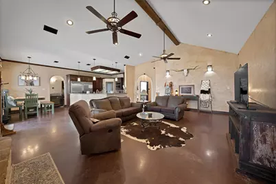 411 N Oak Branch Rd, Waxahachie, TX 75167 - Photo 16