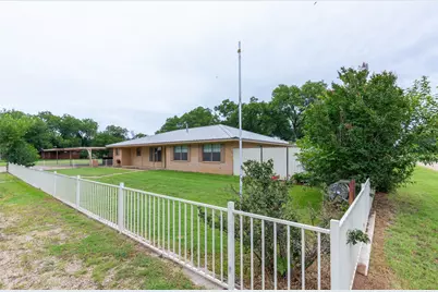 431 Kennedy Street, Clyde, TX 79510 - Photo 2