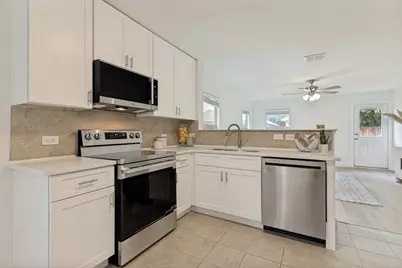 8828 Valley River Drive, Fort Worth, TX 76244 - Photo 6