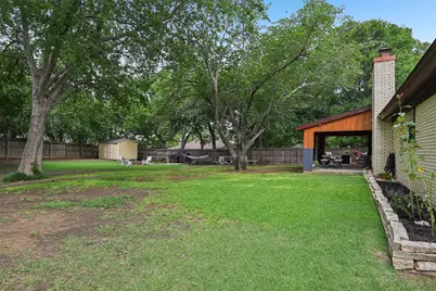 6204 Circleview Drive, Haltom City, TX 76180 - Photo 38
