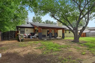 6204 Circleview Dr, Haltom City, TX 76180 - Photo 36