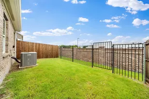 233 Berthe Ct, Cedar Hill, TX 75104 - Photo 36