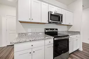 233 Berthe Ct, Cedar Hill, TX 75104 - Photo 12