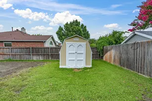 7609 Albany Ln, Arlington, TX 76002 - Photo 34