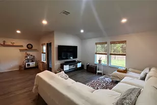 818 Coastline Wy, Princeton, TX 75407 - Photo 14