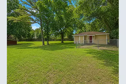 2732 W Collin Street, Corsicana, TX 75110 - Photo 18