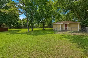 2732 W Collin St, Corsicana, TX 75110 - Photo 18