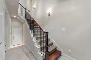 5709 Lois Ln, Plano, TX 75024 - Photo 4