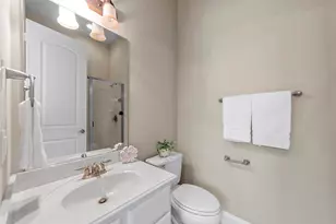 5709 Lois Ln, Plano, TX 75024 - Photo 6