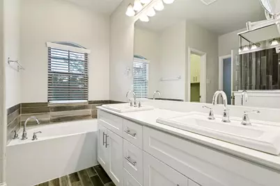 2209 Zenith Avenue, Flower Mound, TX 75028 - Photo 16