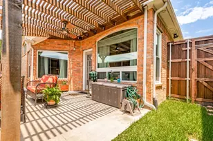 438 Southridge Way, Irving, TX 75063 - Photo 22