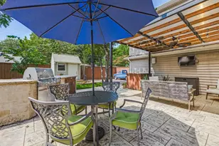 3326 Regent Dr, Dallas, TX 75229 - Photo 26