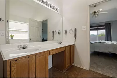 902 Cutting Horse Drive, Mansfield, TX 76063 - Photo 8