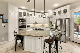 416 Grail Castle Dr, Lewisville, TX 75056 - Photo 4