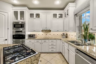 416 Grail Castle Drive, Lewisville, TX 75056 - Photo 6