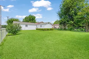 101 N Burdette Ave, Sherman, TX 75090 - Photo 30
