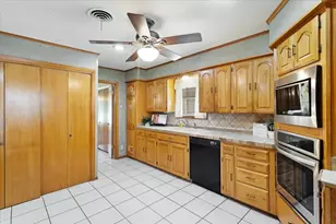 101 N Burdette Ave, Sherman, TX 75090 - Photo 12