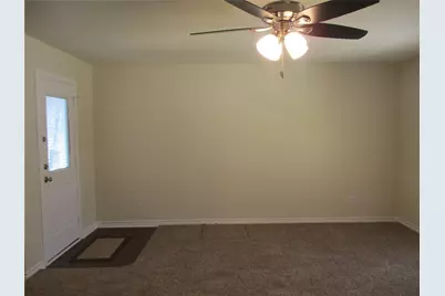 1718 NW Dallas Street, Grand Prairie, TX 75050 - Photo 4