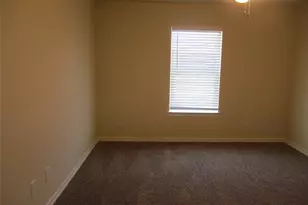1718 NW Dallas St, Grand Prairie, TX 75050 - Photo 26