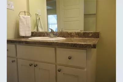 1718 NW Dallas Street, Grand Prairie, TX 75050 - Photo 16