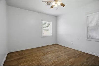 4930 Donnelly Avenue, Fort Worth, TX 76107 - Photo 20
