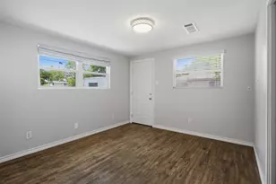 4930 Donnelly Ave, Fort Worth, TX 76107 - Photo 16
