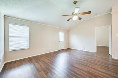 1604 Green Hill Drive, Arlington, TX 76014 - Photo 14