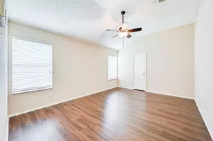 1604 Green Hill Dr, Arlington, TX 76014 - Photo 16