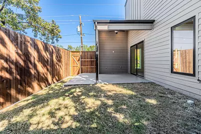 4319 Sylvester Street, Dallas, TX 75219 - Photo 2