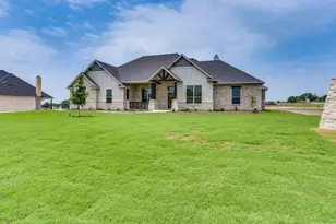 2561 Posey Ln, Waxahachie, TX 75167 - Photo 2