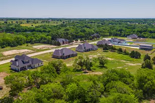 2561 Posey Ln, Waxahachie, TX 75167 - Photo 32