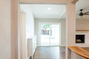 3346 Townsend Dr, Dallas, TX 75229 - Photo 6