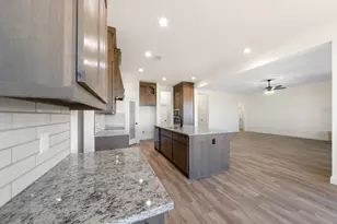 440 Paradise Ridge Dr, Waxahachie, TX 75167 - Photo 14