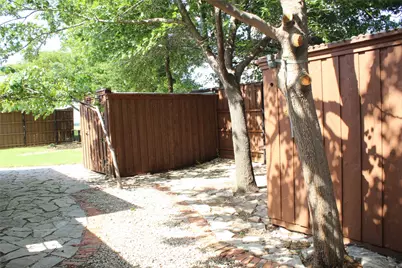 11000 Breezewood Drive, Frisco, TX 75033 - Photo 28