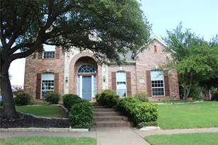 11000 Breezewood Dr, Frisco, TX 75033 - Photo 2