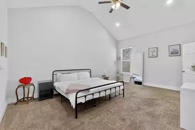 2015 Volga Avenue, Dallas, TX 75216 - Photo 18