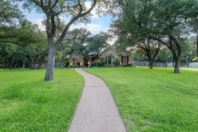 105 Royal Springs Lane, Crawford, TX 76638 - Photo 40