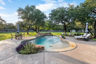 105 Royal Springs Lane, Crawford, TX 76638 - Photo 4
